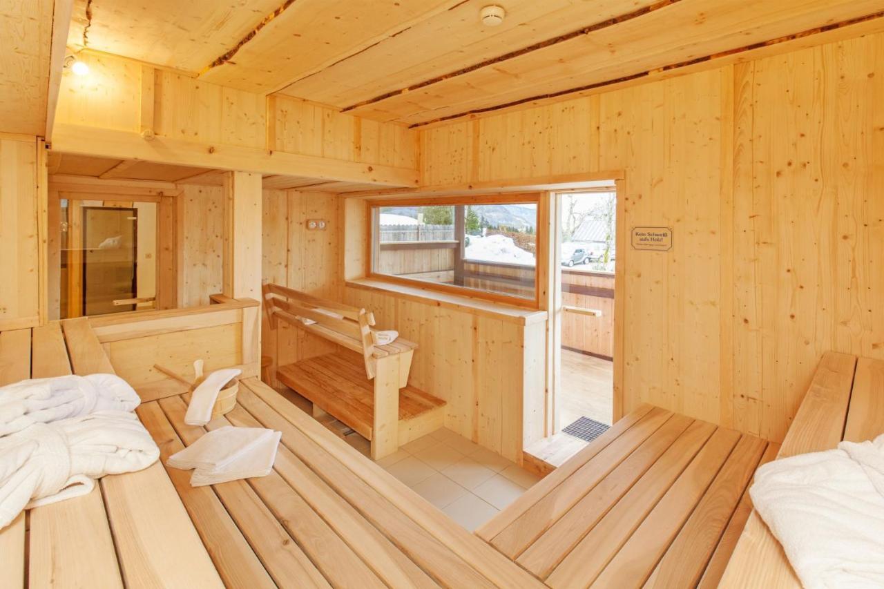 Appartement Predigstuhlblick Mit Indoorpool Und Sauna Bad Goisern am Hallstättersee Exterior foto