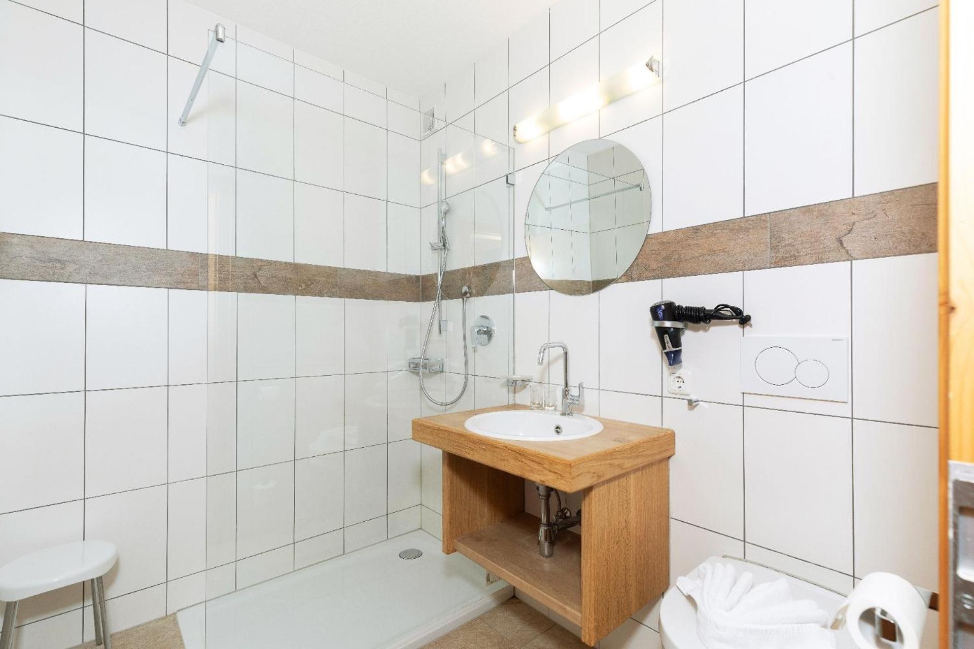 Appartement Predigstuhlblick Mit Indoorpool Und Sauna Bad Goisern am Hallstättersee Exterior foto
